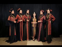 Kini Hadir Lady’s Tenun Klasik Di Palembang Fashion Dan Food Festival 2023