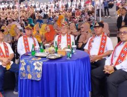 Sekdaprov Fahrizal Darminto Dampingi Menteri Perdagangan RI Zulkifli Hasan, Pada Peletakan Batu Pertama Pembangunan Pasar Tematik Wisata Danau Ranau