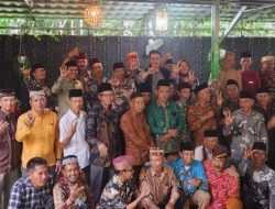 Punyimbang Adat Sungkai Bunga Mayang Deklarasi Dukung Ganjar Mahfud