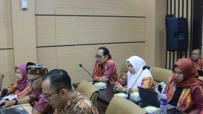 Wakil Rektor BUK, Membuka Asesmen Lapangan Akreditasi Prodi Pendidikan Geografi FKIP