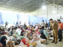 Tinjau Logistik Pemilu, Bupati Dendi Minta Peningkatan Pengamanan Gudang Logistik
