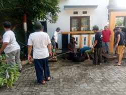 Warga Perum Bumi Puspa Kencana Gedong Meneng Rajabasa Bandar lampung, Kerja Bakti Membersihkan Saluran Air