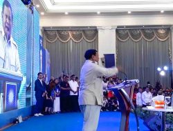 Pidato Emosional Prabowo di Lampung: Sindiran Capres dan Hormat ke Jokowi