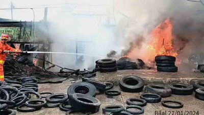Toko Vulkanisir Ban di Depan UT Rajabasa Ludes Terbakar, Pemilik Rugi Rp150 juta