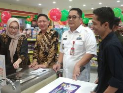 Eva Susanti, Calon Anggota DPD RI Dapil Sumsel Hadiri Grand Opening Central Market