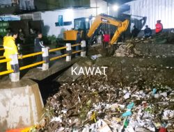 Peduli Warganya, Walikota Bandar Lampung Langsung Tinjau Lokasi Banjir Setiba Dari Jakarta
