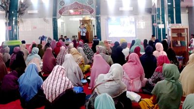 Ketua DPD BKPRMI Kota Palembang Berikan Tips Agar Anak Berlatih Beribadah Sejak Dini