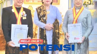 Pj. Bupati Tuba Qudrotul Ikhwan Dianugrahi Gelar Kanjeng Raden Aryo Tumenggung