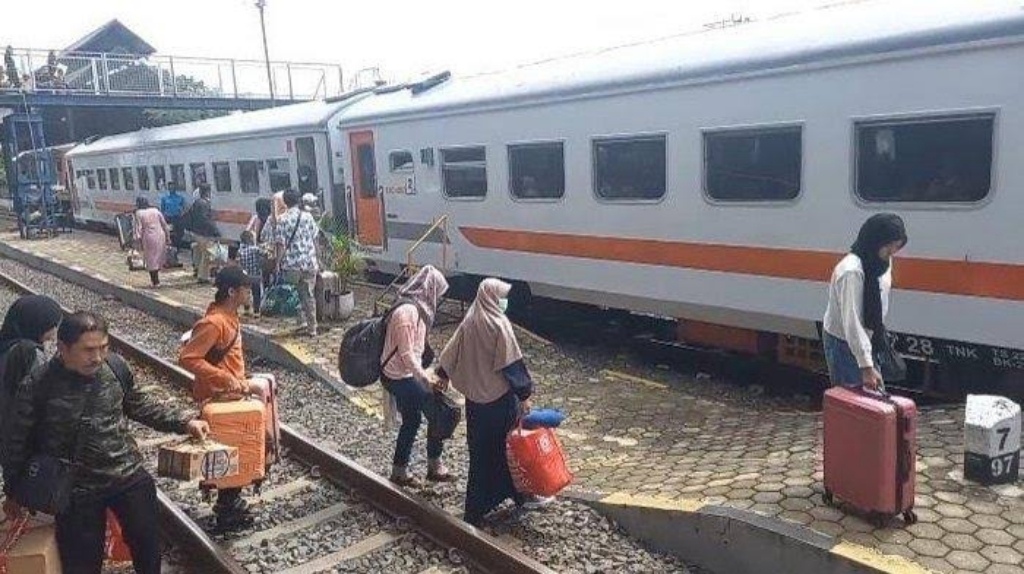 KAI Tambah 7488 Kursi Rute Tanjungkarang-Kertapati