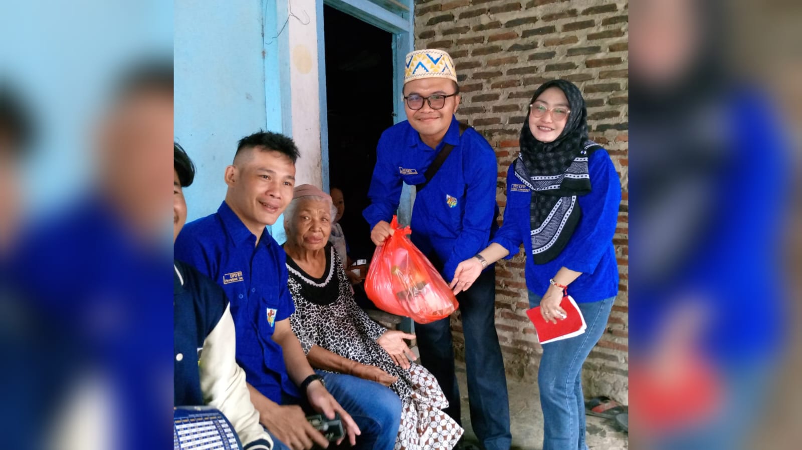Aksi Solidaritas KNPI dan SKIn Lampung di Kala Ramadan