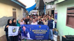 PERADAH dan KNPI Lampung Bagi Sembako di Panjang