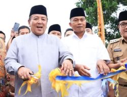 Gubernur Resmikan Jembatan Way STKIP-PGRI Metro