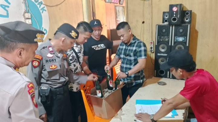 Razia Berlanjut: Polres Pesisir Barat Bergerak Lawan Pekat