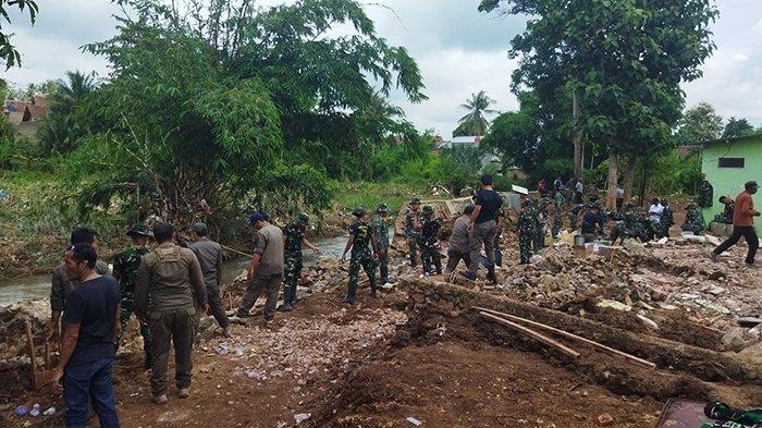 Dinas PUPR Bandarlampung Kebut Perbaikan Talud