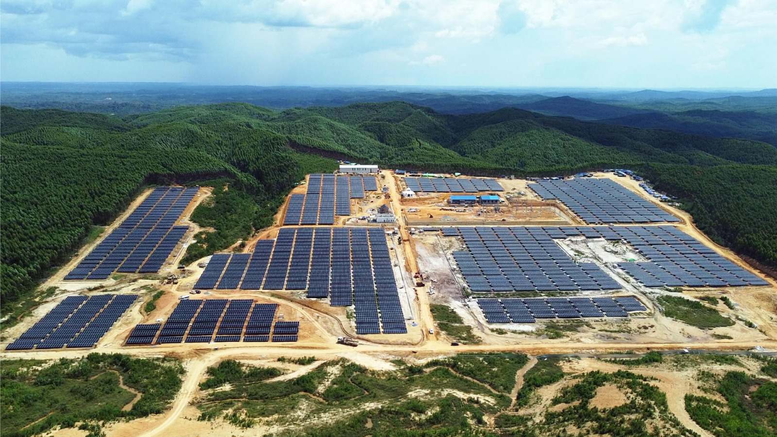 Melangkah Hijau: PLN Nusantara Power Ubah Wajah Energi Indonesia