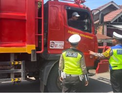 Polda Sumsel Tindak 327 Truk Besar Pelanggar SKB