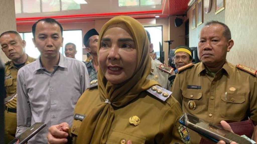 Sebabkan Banjir: Eva Dwiana Panggil Pengembang Citra Garden