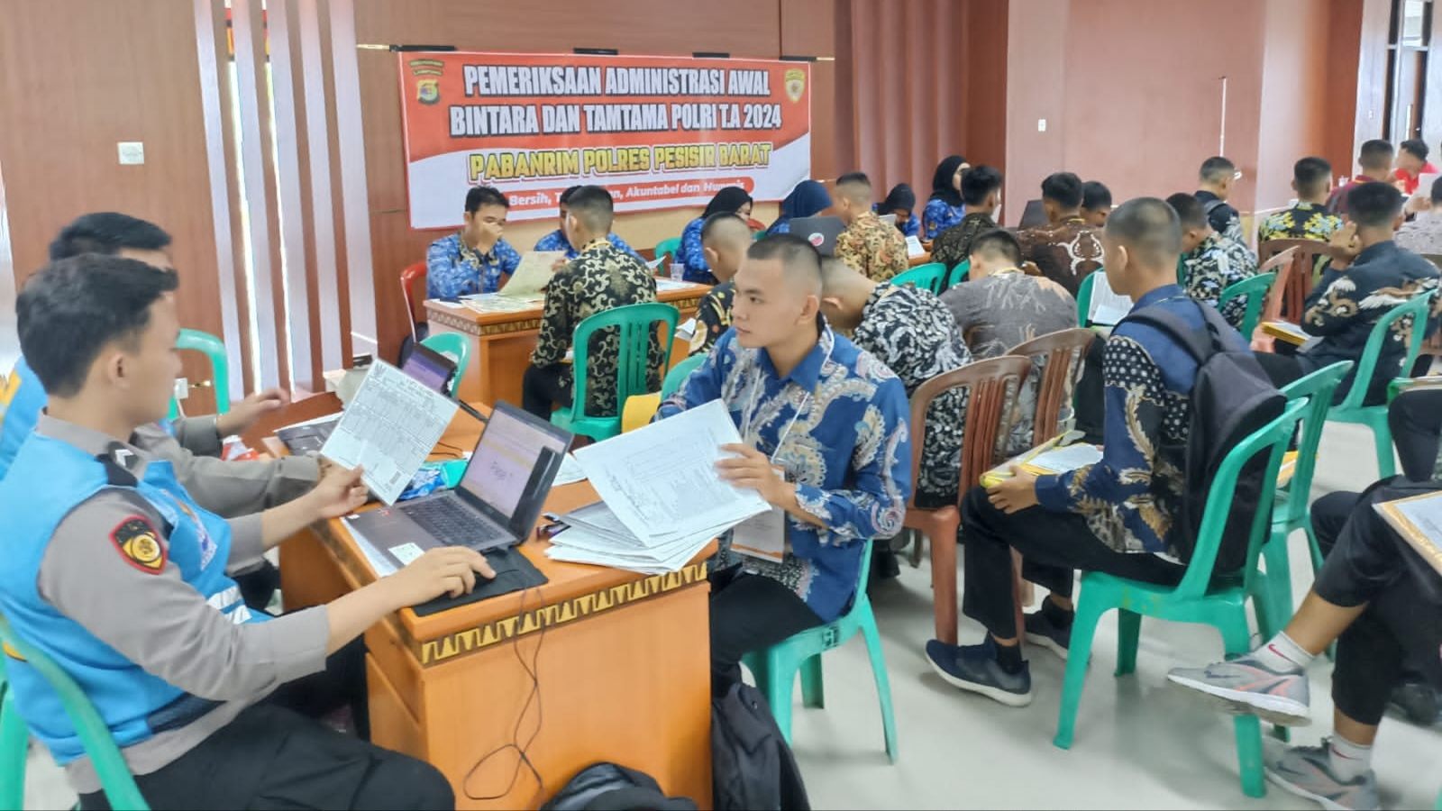 Pesisir Barat Gelar Seleksi Ketat untuk Calon Polisi
