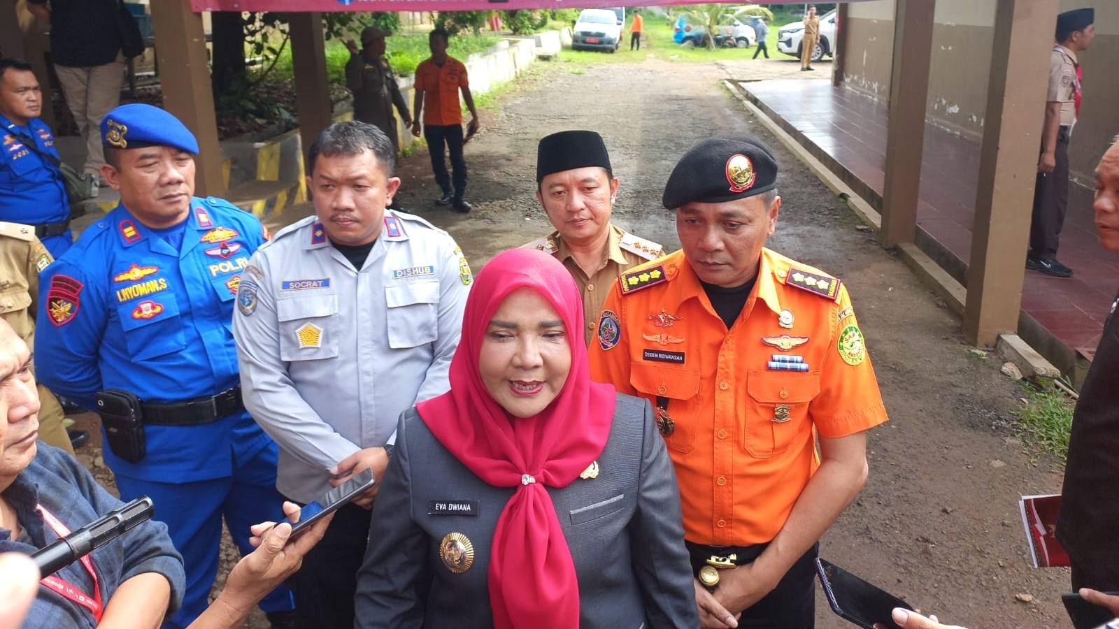 Eva Dwiana Salurkan Rp500 Juta untuk Basarnas Lampung