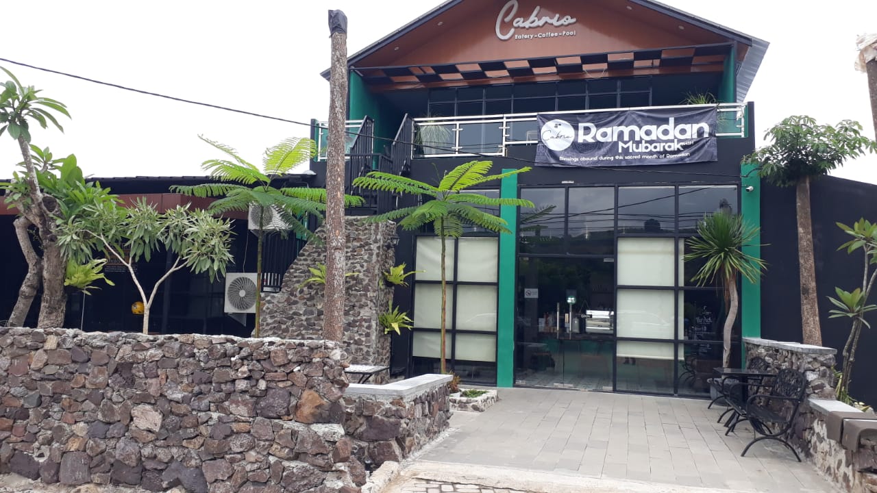 Paket Berbuka Puasa Ekonomis di Cafe Cabrio: Lezat dan Banyak Bonusnya