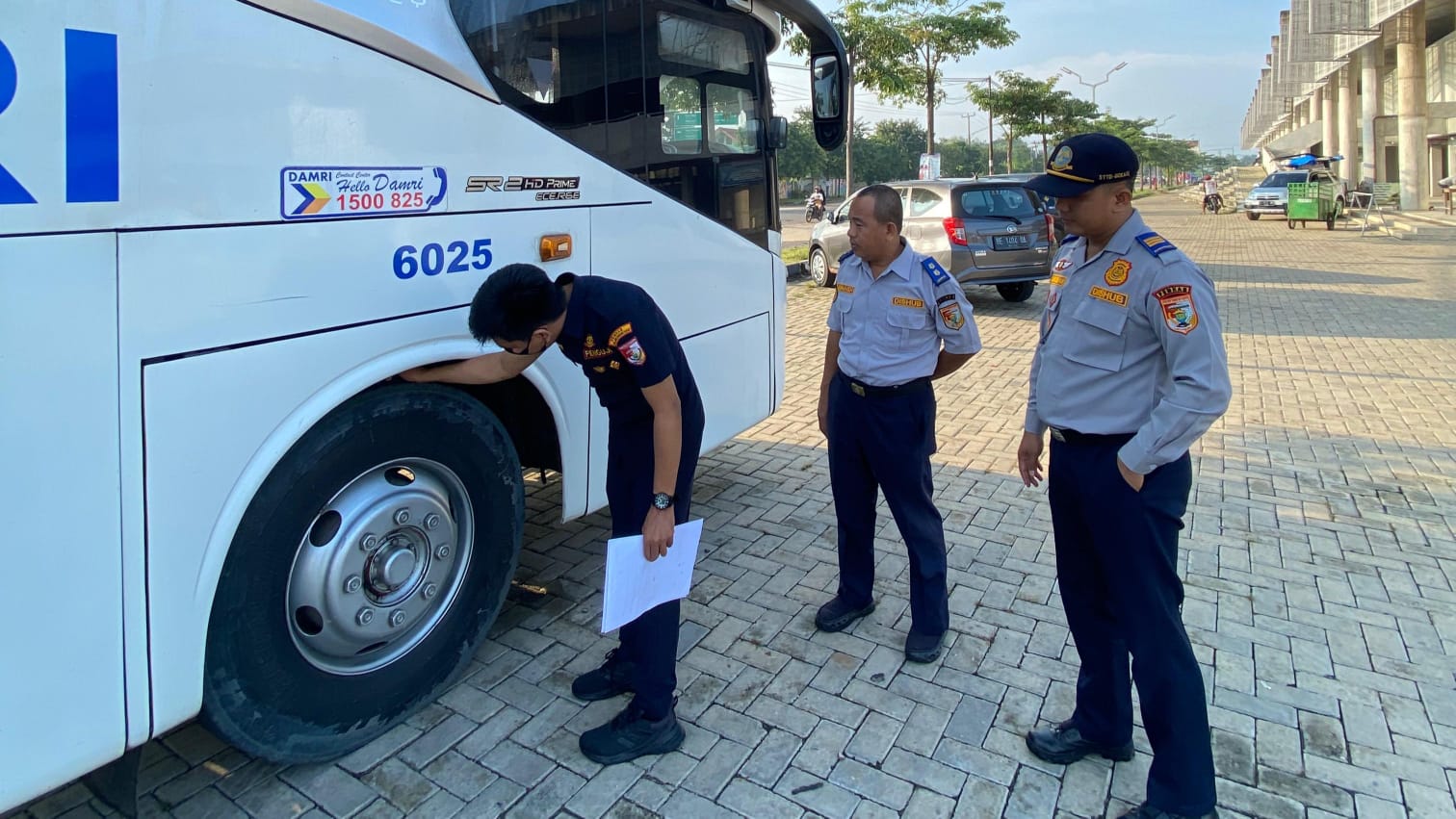 Dishub Tubaba Cek Kelayakan Bus Jelang Lebaran