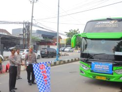 Dirlantas Polda Lampung Lepas Ratusan Pemudik Gratis