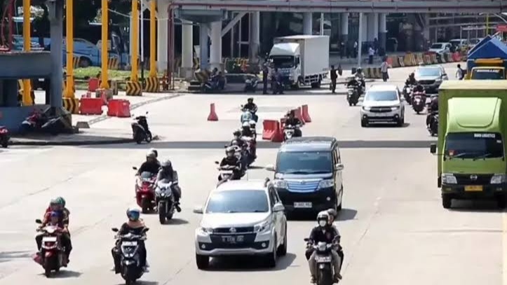H-5 Lebaran: Arus Lalulintas Pelabuhan Bakauheni Lancar