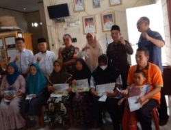 Pekon Penengahan Pesibar Salurkan BLT-DD Perdana