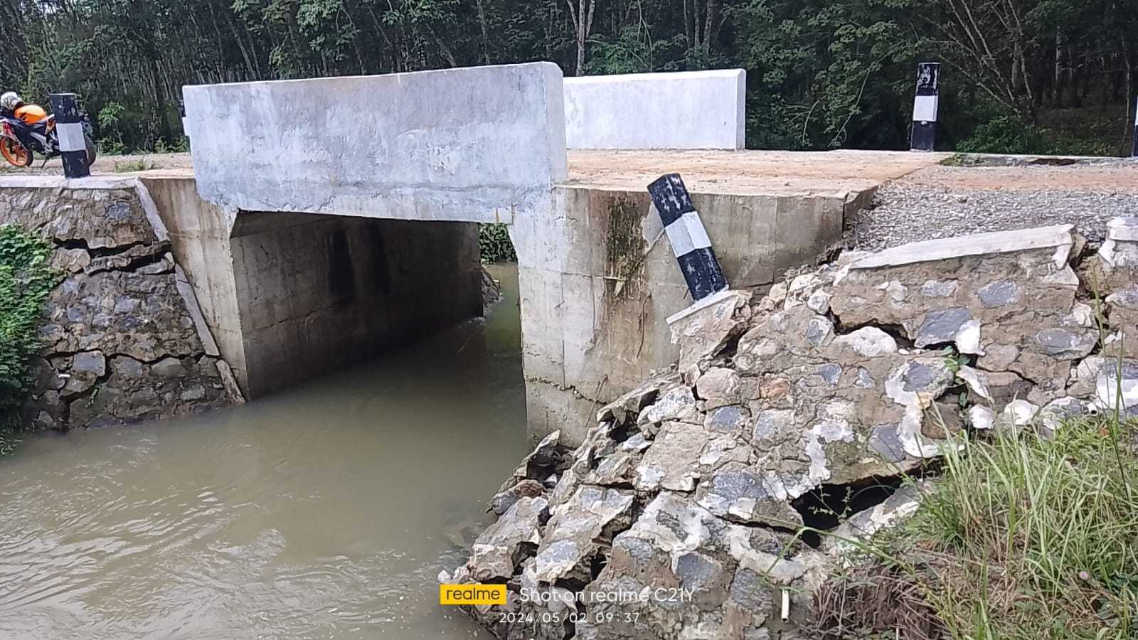 Krisis Keamanan: Ancaman Box Culvert Rusak di Tubaba