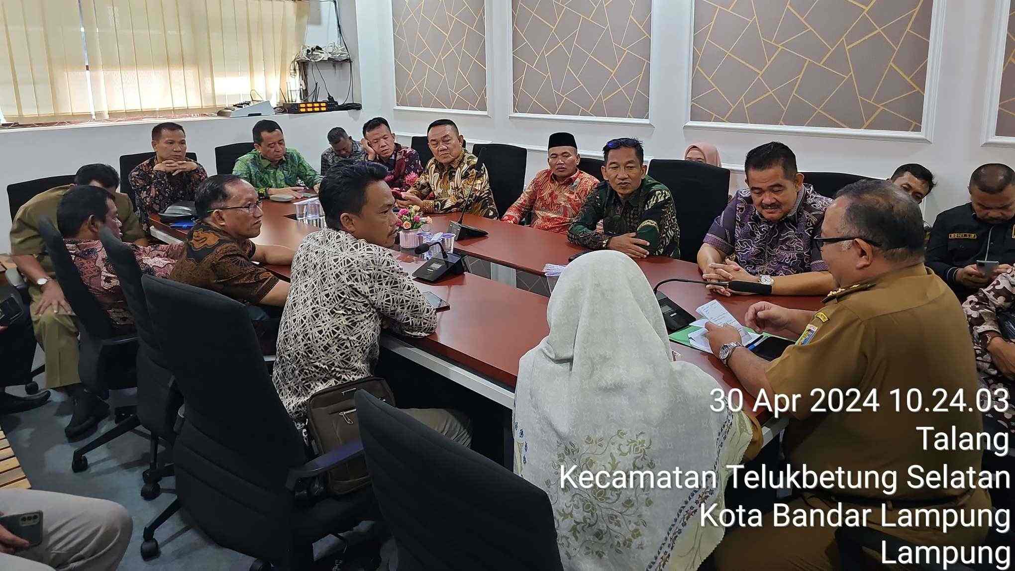 DPRD Tubaba Kaji 3 Raperda di Biro Hukum Lampung