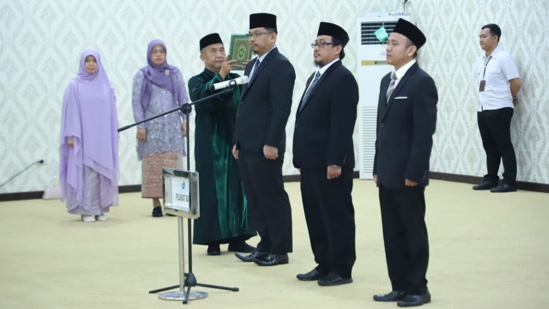 Rektor Unila Kukuhkan Barisan Baru FMIPA