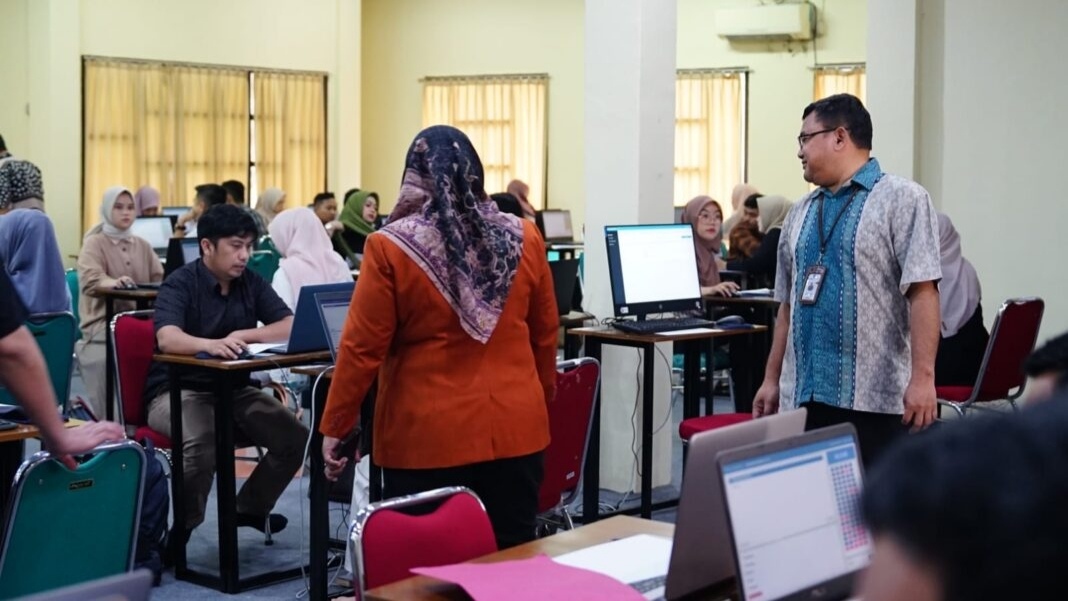 378 Peserta Ikuti Tes Pascasarjana di Unila