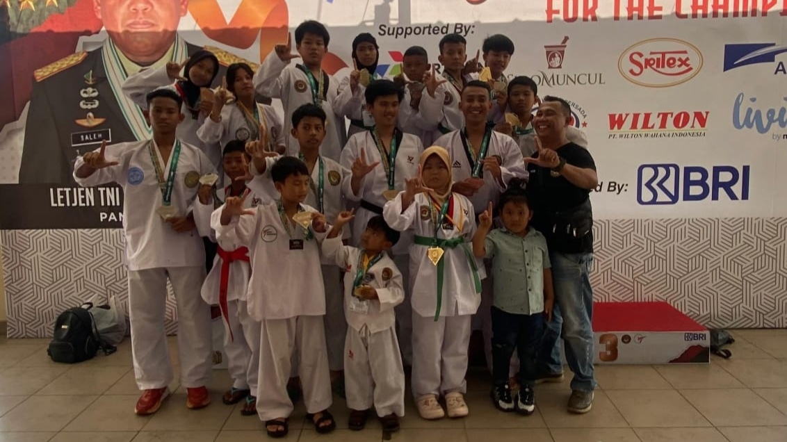 16 Atlet Taekwondo Polsek Natar Borong Medali Emas