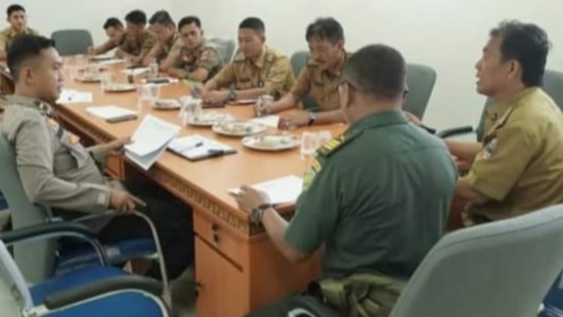 Pemkab Pesibar Gelar Rapat Persiapan Upacara Paripurna
