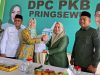 Didampingi Suami, Ririn Kuswantari Kembalikan Berkas ke PKB Pringsewu