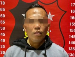 Satreskrim Polres Pesibar Ciduk Pelaku Judi Online di Pasar Krui