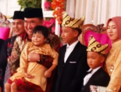 Saleh Asnawi Sampaikan Visi di Acara Khitanan Cucu Batin Matnuri