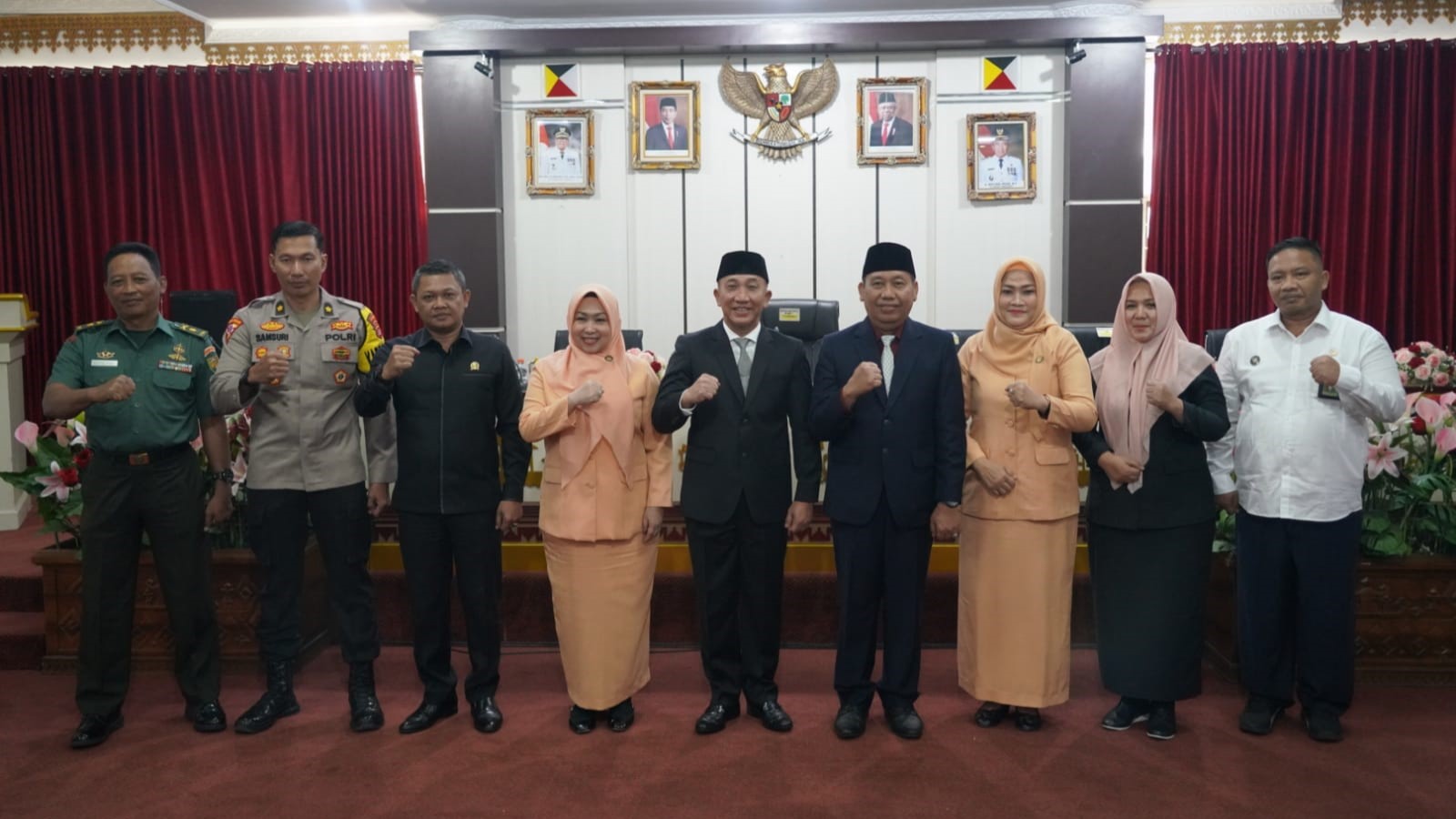 Hellen Veranica Mulyadi Hadiri Serah Terima Jabatan Pj Ketua DWP Tanggamus