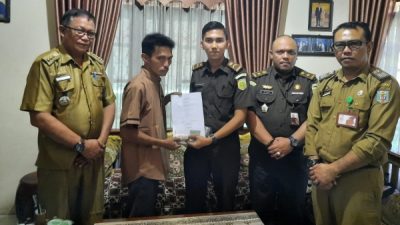 Kejari Waykanan Kembalikan Barang Bukti Pencurian di Kasui
