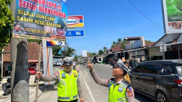 Polres Pesisir Barat Gencar Sosialisasi Kamseltibcarlantas