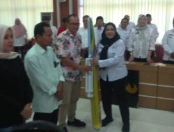 Eva Dwiana Beri Bantuan Payung dan Tripod: Dorong UMKM Berjaya di Bandarlampung