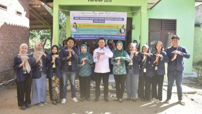 Tubaba Geber Imunisasi Polio, Pj Bupati dan Ketua TP PKK Turun Langsung