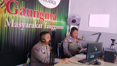 Satlantas Polres Tanggamus Gelar Penyuluhan Tertib Berlalu Lintas Melalui Radio
