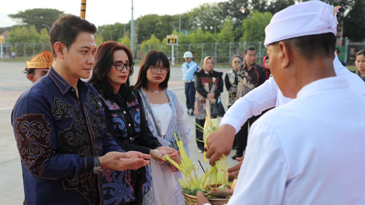 Kapolda Bali Baru Disambut Tradisi Tepung Tawar