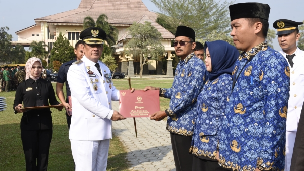 Firsada Pimpin Upacara HUT RI ke-79 Tubaba, Tekankan Persatuan dan Kesatuan