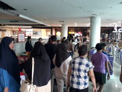 Promo Merdeka Bikin Antrean JCO Chandra Mengular
