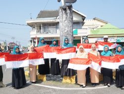 Wakil Bupati Pesisir Barat Ajak Masyarakat Kibarkan Sang Saka Merah Putih