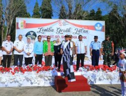 Ribuan Pelajar Tulang Bawang Semarakkan HUT RI dengan Lomba Gerak Jalan