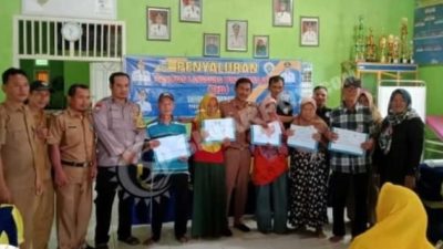 Pekon Negri Ratu Tenumbang Salurkan BLT-DD, Tekan Angka Kemiskinan Ekstrem
