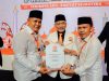 Ahmad Syaikhu Serahkan Dukungan Resmi PKS untuk Nanang-Antoni